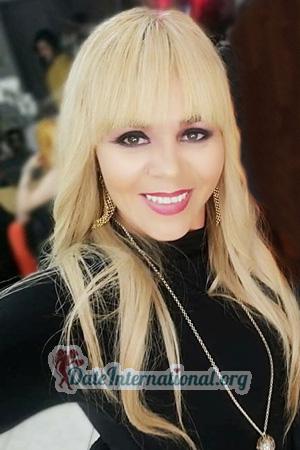 209214 - Jenny Age: 47 - Costa Rica