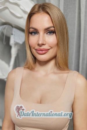 223782 - Oksana Age: 47 - Russia