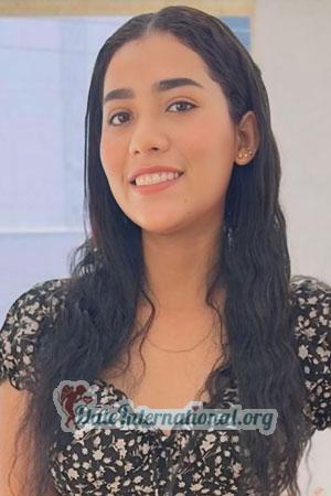 223841 - Laura Age: 30 - Colombia