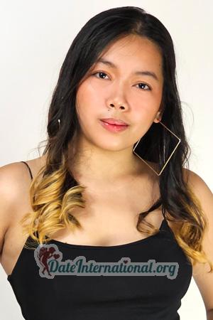 224639 - Eluisa Carbelle Age: 22 - Philippines