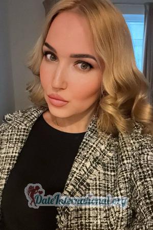 224808 - Alina Age: 36 - Ukraine