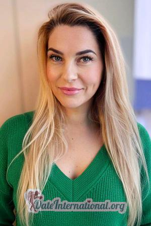 225973 - Svitlana Age: 48 - Ukraine