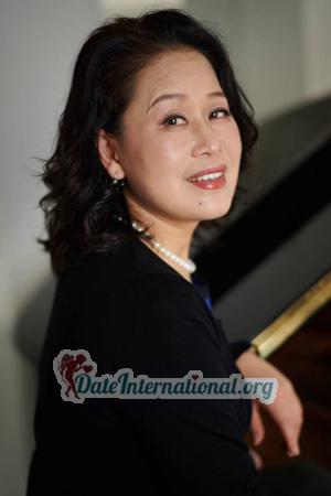 226438 - Jasmine Age: 61 - Australia