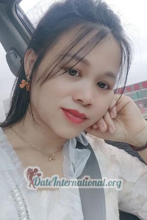226737 - Hanqin Age: 36 - China