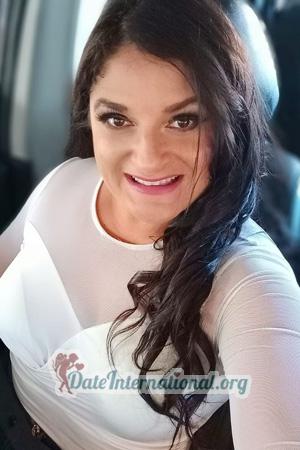 226852 - Ivannia Age: 44 - Costa Rica