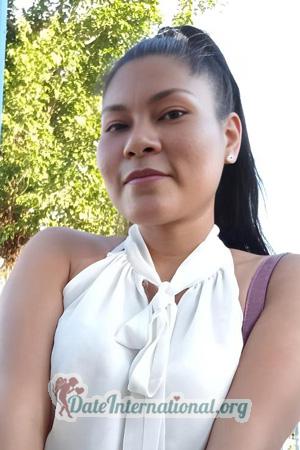 227516 - Ingrid Age: 26 - Peru