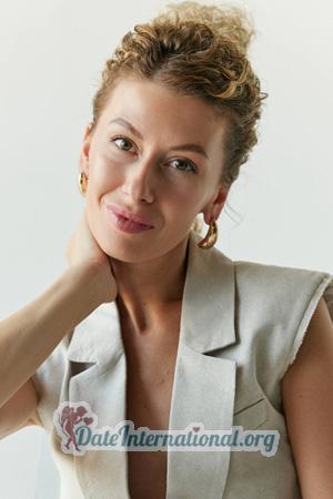 228047 - Maryna Age: 40 - Ukraine
