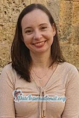 228098 - Laura Age: 44 - Colombia