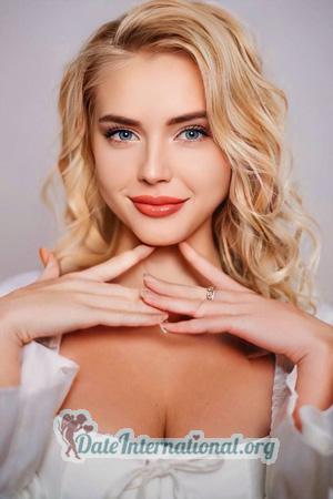 228177 - Daryna Age: 22 - Ukraine