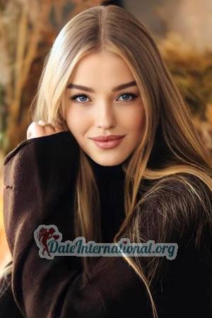 228179 - Diana Age: 19 - Ukraine