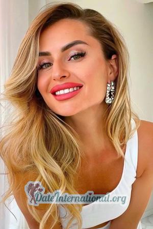 228358 - Anastasiia Age: 41 - Ukraine