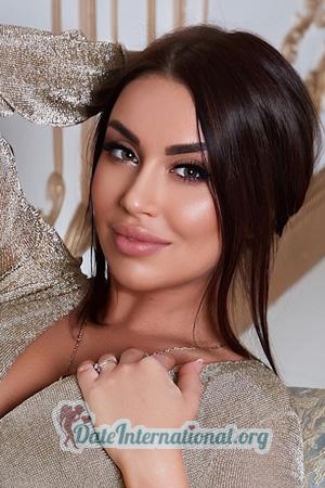 229112 - Oksana Age: 34 - Ukraine